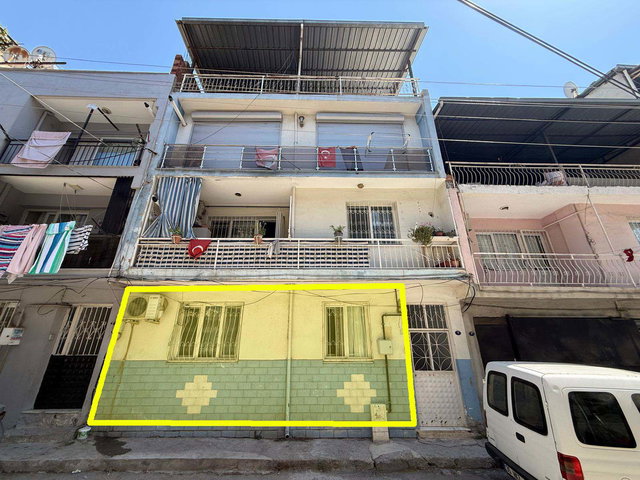 BUCA İNÖNÜ MAHALLESİNDE MERKEZİ KONUMDA SATILIK 2+1 DAİRE