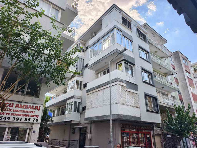 ÜÇYOL METROYA 150 M. MESAFEDE 2+1 EŞYALI, DOĞALGAZLI VE KLİMALI KİRALİK DAİRE