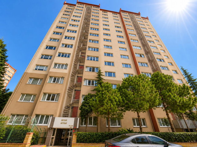 BEYLİKDÜZÜ BARIŞ MAHALLESİ SEZGİ SİTESİ EŞYALI KİRALIK 3+1 DAİRE