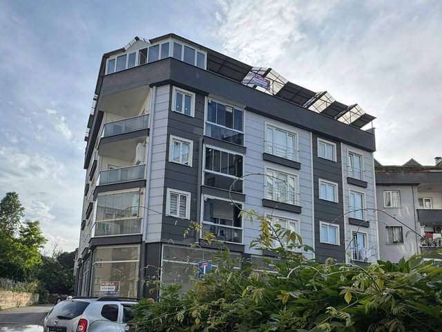 ŞEHİR MERKEZİNE YAKIN TERASLI 2+1 SATILIK DAİRE