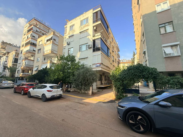 MURATPAŞA BAYINDIRDA KİRALIK GENİŞ 3+1  DAİRE