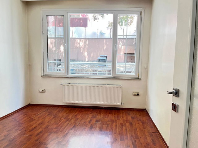 FATİH PİYERLOTİ CADDESİ'NDE 150 M² GENİŞ 3+1 KIRALIK  DAİRE