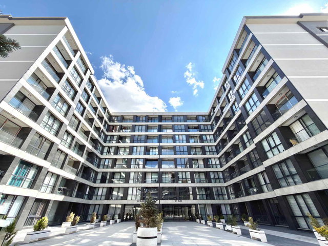 İPEKTAŞ CADDE SİTESİ'NDE SIFIR 1+1 KİRALIK DAİRE & OFİS