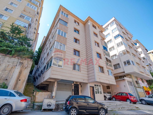 MALTAPE ALTINTEPE MAHALLESİ SATILIK 3+1 DAİRE