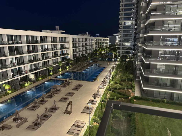 GRAND SAPPHİRE RESORT’TA SATILIK LÜKS 2+1 DAİRE | 2 EBEVEYN BANYOLU ODA | 3 BANYO | LONG BEACH, İSK
