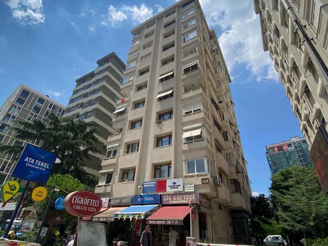 GÖZTEPE TÜTÜNCÜ MEHMET EFENDİ CADDESİNDE 3+1  130 M² NET KİRALIK DAİRE