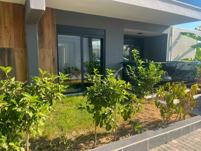 NOVA LİFE SİTESINDE HAVUZ CEPHELI 2+1 EŞYALI DAIRE