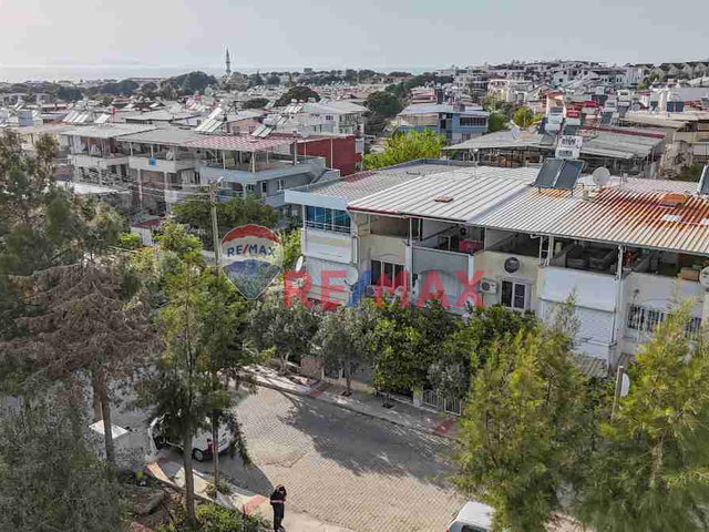 DİDİM  MAVİŞEHİRDE DENIZE 500 METRE MESAFEDE SATILIK YAZLIK