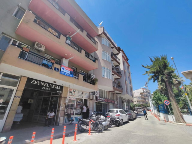 REMAX YELKENDEN  CAMIKEBIR MAH. SATILIK 3+1 DAIRE