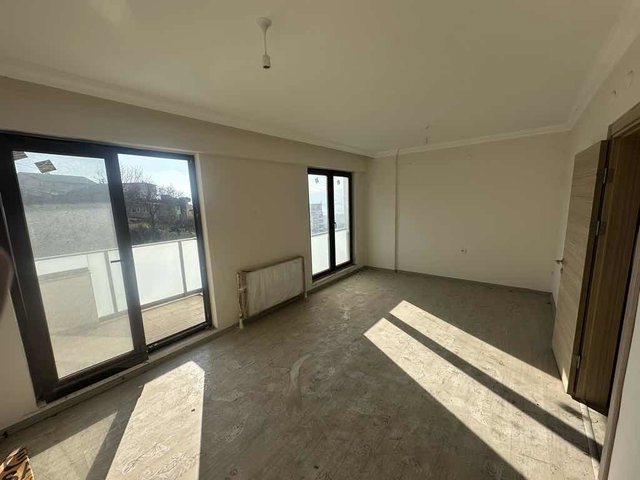 DENİZ MANZARALİ KAPALİ OTOPARKLİ DAİRE