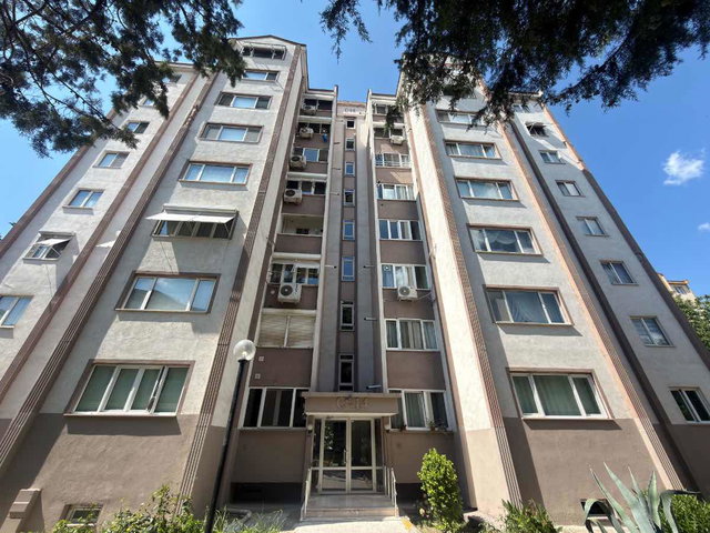YAHYA KAPTANDA IÇI YENILENMIŞ MERKEZI KONUMDA 3+1 KIRALIK DAIRE