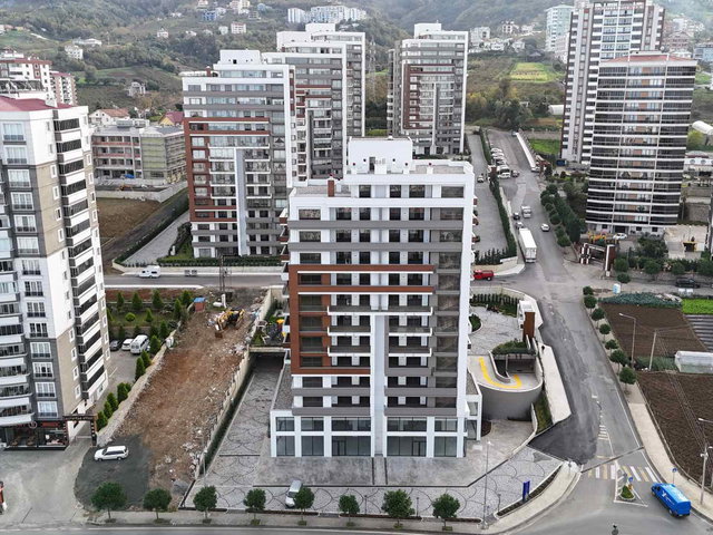 ARMADA CADDEDE GÜVENLI, KONFORLU  SATILIK 3+1 DAIRE
