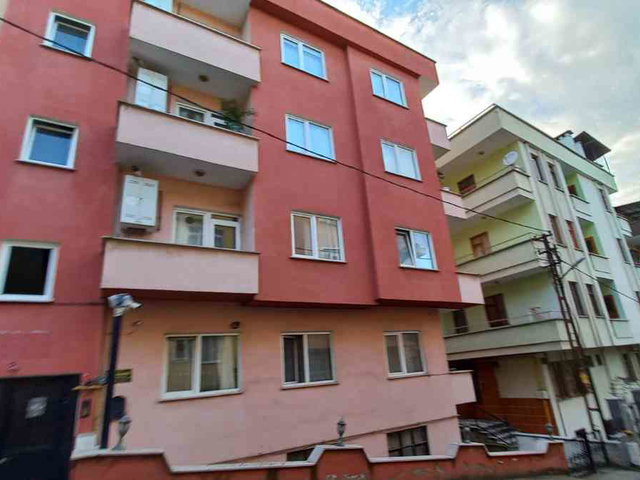 KALKINMA MAHALLESİ'DE SATILIK 4+1 DAİRE
