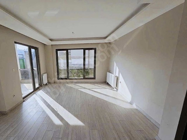 YUVACIK TERAS MARMARA SİTESİNDE KİRALIK 4+1 ÖZEL BAHÇELİ DAİRE