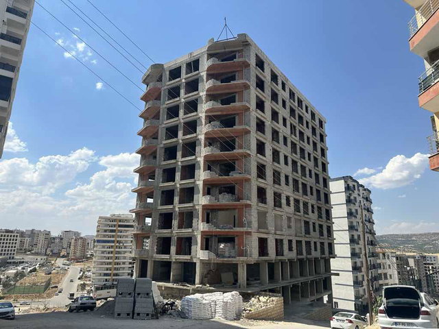 HASTANE ARKASI BAYVERDİ İNŞ. 3+1 LÜKS DAİRE