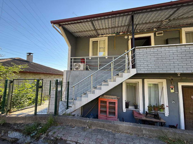 REMAX DESIGN MALTEPE'DE SATILIK BAHÇELİ MÜSTAKİL BİNA