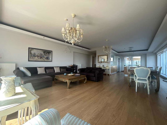 ATAŞEHIR AĞAOĞLU MY TOWERLAND ADALAR MANZARALI EŞYALI 3+1 DAIRE