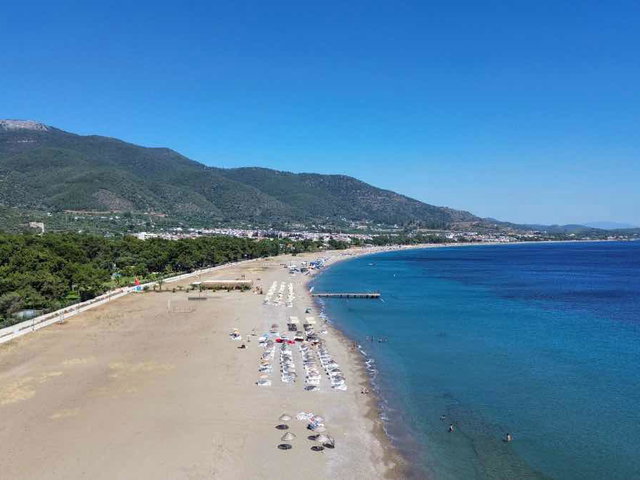 GÜMÜLDÜR GÜLKENT TATİL SİTESİNDE SATILIK 4+1 VİLLA/GÜVENLİKLİ HAVUZLU SİTE