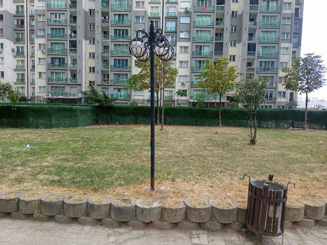 ESENYURT’TA SİTE İÇİNDE EŞYALI 1+1 | BALKONLU | KOMBİLİ | HEMEN TAŞINMAYA HAZIR