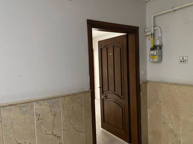 KAŞÜSTÜ MERKEZDE , ASANSÖRLÜ 3+1 KİRALIK DAİRE | BOŞ, HEMEN TAŞINMAYA UYGUN