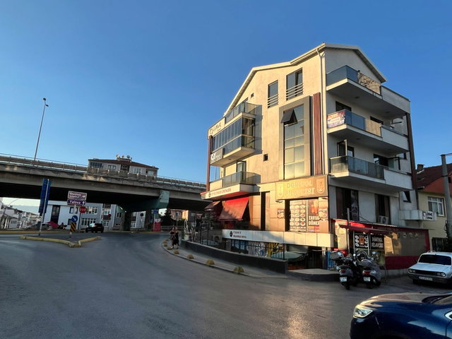 DEĞIRMENDERE DÖRTYOL'DA KIRALIK GENIŞ 2+1