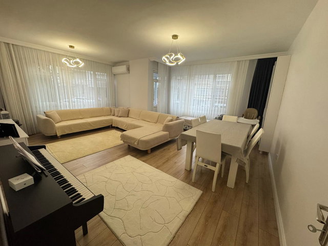 BEŞİKTAŞ GAYRETTEPE DE 2+1 SATILIK MASRAFSIZ DAİRE
