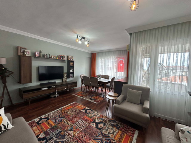 SİNANOBADA BUTİK SİTE İÇERİSİNDE ARA KAT SATILIK 3+1 DAİRE!