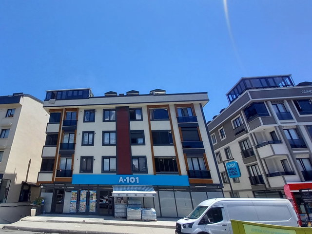 YAKUPLU YENI BİNADA KİRALIK 2+1 DAİRE