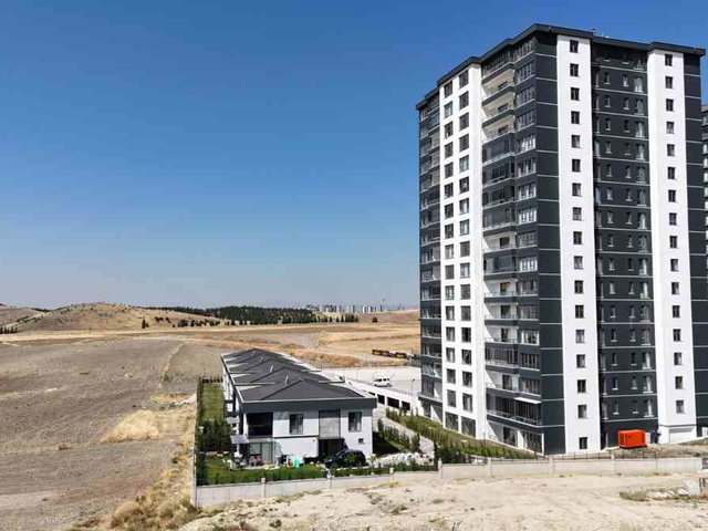 REMAX VOGUE' DAN BATIKENT ÇAKIRLAR'DA 190 M² 4+1 VİLLA