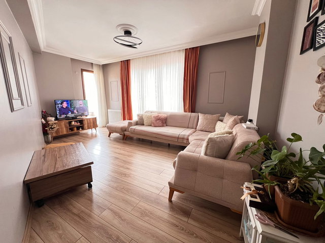 KARTAL’DA DOĞU-GÜNEY CEPHELİ 4+1, SON KAT (4/4), 2018 YAPIMI, KREDİYE UYGUN DAİRE