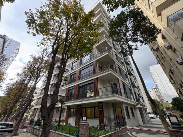 ERENKÖY’DE SIFIR 3+1 | GİRİŞ KAT | 2 BANYO-2 WC | DOĞU-GÜNEY CEPHE