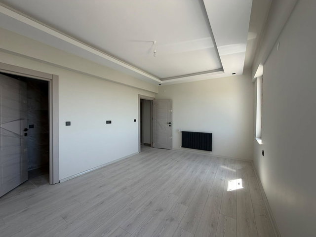 ABDULLAHPAŞA 'DA 182 M2 3+1 ULTRA LÜKS SATILIK ARA KAT DAİRE