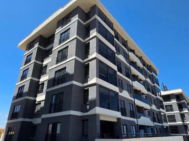REMAX-CANBEK TARBA- ALFA TEPE ARA KAT KİRALIK 3+1