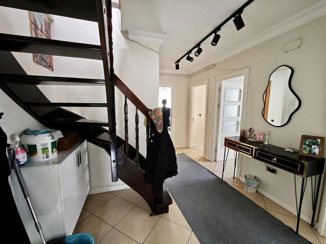 RE/MAX TAN CADDE ÜZERİNDE 270 M2, 5+2,2017 YAPIMI ÖN CEPHE DAİRE