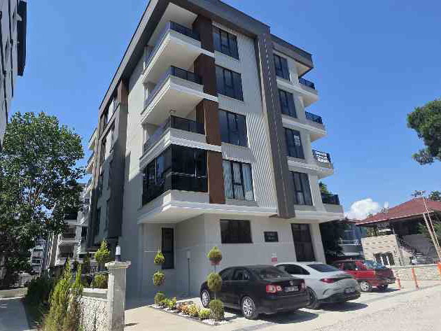 YENİMAHALLE'DE SAHİLE VE TRAMVAYA YAKIN KİRALIK 1+1 DAİRE