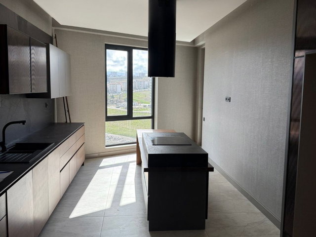 NATURA VADİ ORAN A2 BLOK'TA EŞSİZ MANZARALI 4+1 KİRALIK DAİRE