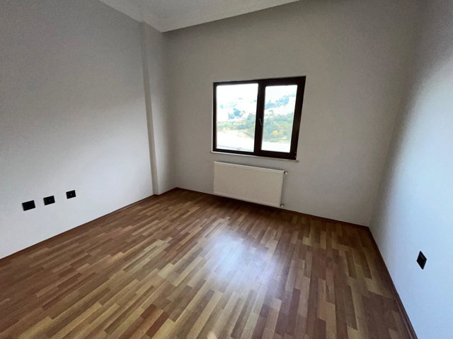 BAHÇECİKTE ÖNÜ AÇIK MASRAFSIZ SATILIK FIRSAT 2+1