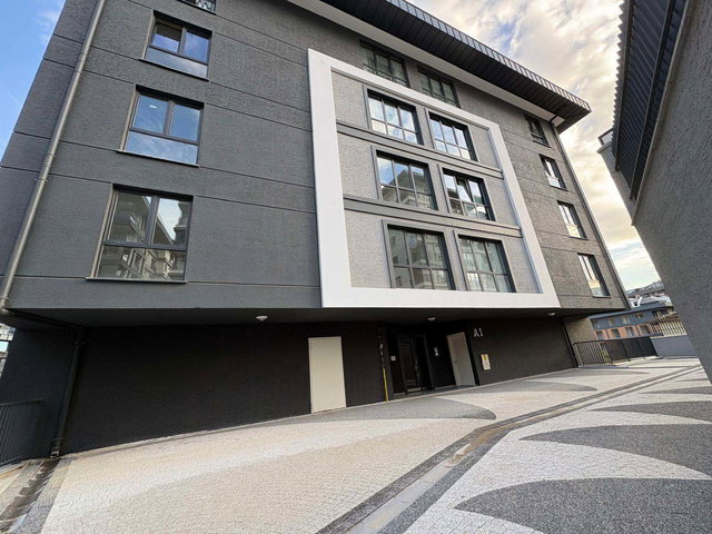 REMAX ANI 'DAN ÇENGELKÖY ENVAREV SİTESİ 'NDE LÜKS KİRALIK 3+1 DAİRE