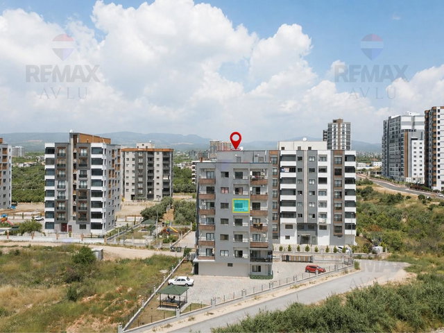 REMAX AVLU'DAN MEZİTLİ AKDENİZ MAHALLESİ'NDE KİRALIK SİTE İÇİ 1+1 DAİRE