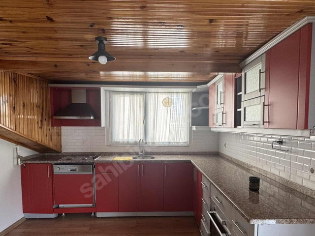 KAYNARCA TERASLI 2+1 KİRALIK DAİRE
