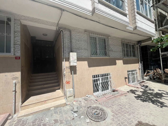 ESENYURT ÇINAR MAHALLESİ’NDE 2+1 BAHÇE KATI KİRALIK DAİRE