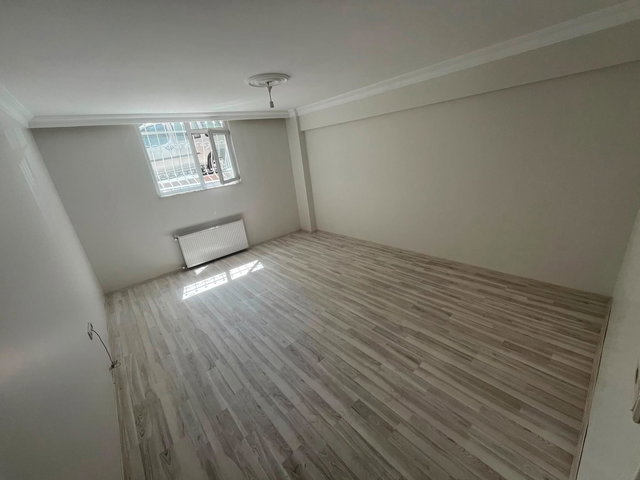 ESENYURT ÇINAR MAHALLESİ’NDE 2+1 BAHÇE KATI KİRALIK DAİRE