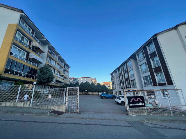 TEPEKÖY MAMİKLER SİTESİNDE 2+1 ARAKAT ŞEHİR HASTANESİNE YAKIN