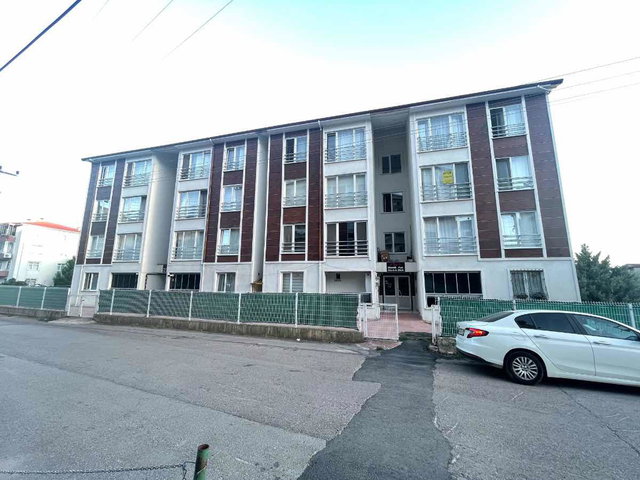 TEPEKÖY MAMİKLER SİTESİNDE 2+1 ARAKAT ŞEHİR HASTANESİNE YAKIN