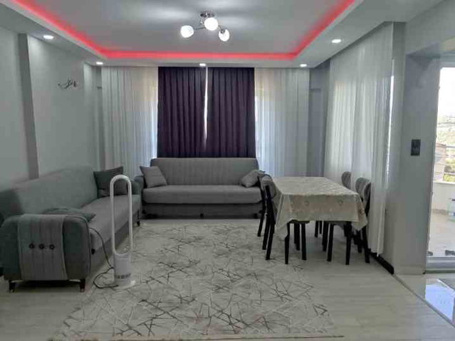 KUŞADASI UYDUKENTTE SIFIR EŞYALI, REVİZE EDİLMİŞ 4.KAT KİRALIK.