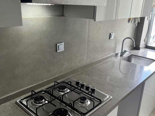 BAĞLAR CADDESİNDE KOLEJE YAKIN YENİLENMİŞ 2+1 KİRALIK DAİRE