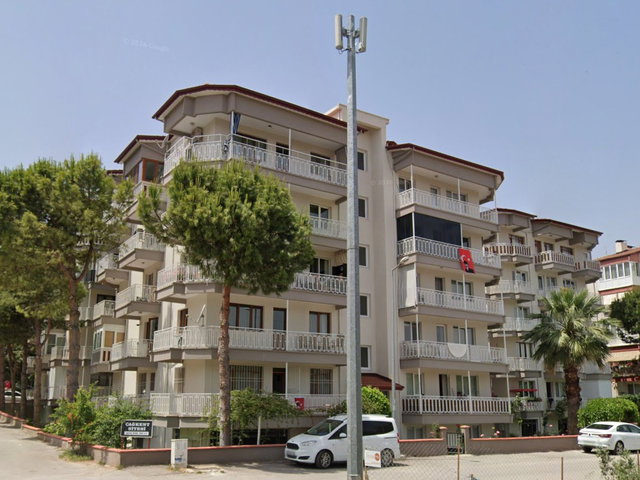 REMAX MODEL DEN SİTELER MAHALLESİNDE SİTE İÇERİSİNDE 3+1 ARA KAT SATILIK DAİRE
