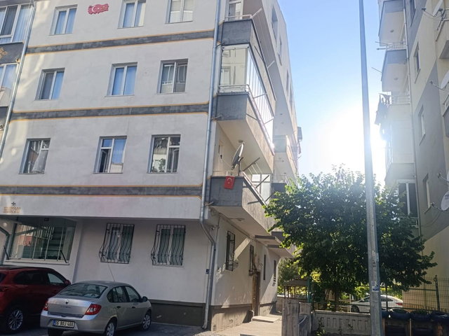 KEYKUBAT MAHALLESİ IÇERISI YAPILI KOMBILI SATILIK DAIRE