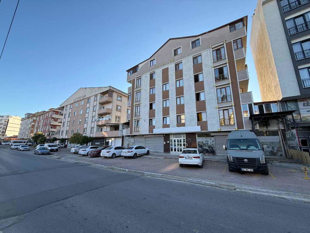 CUMHURİYET CADDESİNDE GENİŞ 4+1 DUBLEKS DAİRE