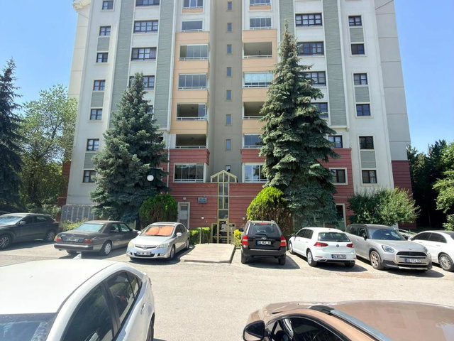 ANGORA EVLERI’NDE YÜKSEK KAT | 150 M² BRÜT - 135 M² NET | 3+1 KIRALIK PRESTIJLI DAIRE